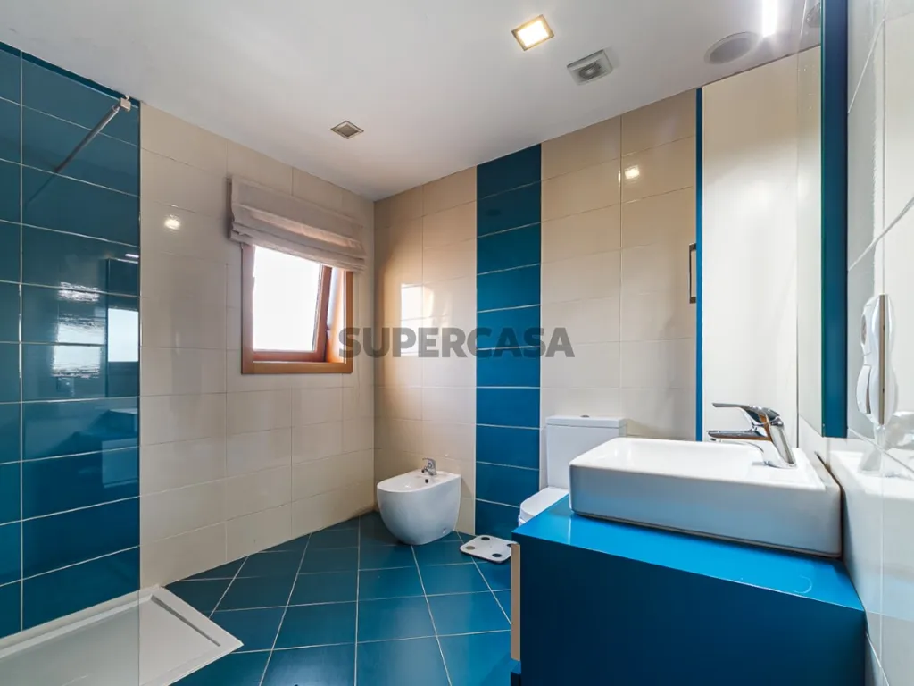 Vannitoad - Detached House with Pool in Fiães