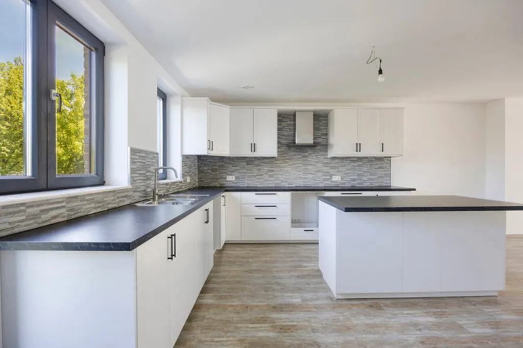 Cuisine - Nouveau Triplex avec Terrasse et Jardin à Wemmel