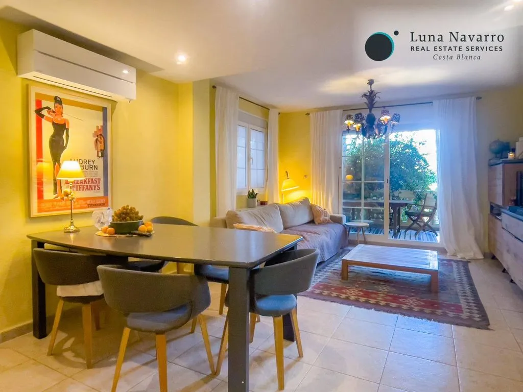 Dining Room - Luxury House with Sea View in El Albir
