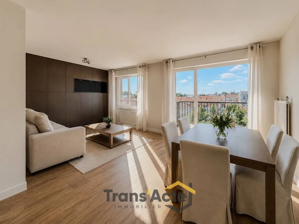 Elutuba - Bright 3-Bed Flat with Balconies in Loos