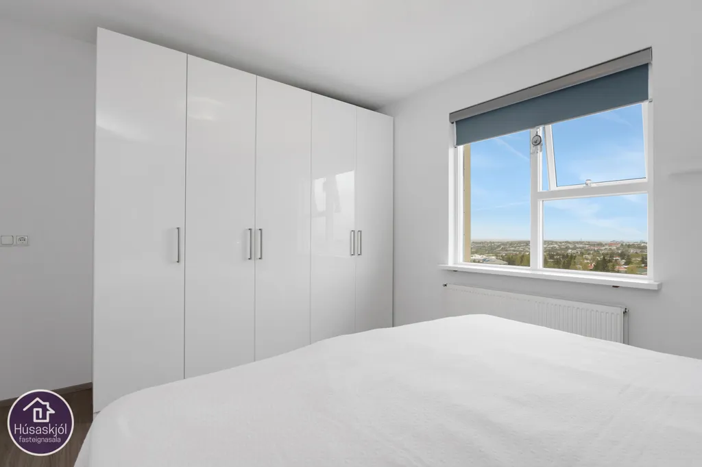 Chambres - Apartment with Panoramic Views in Kopavogur