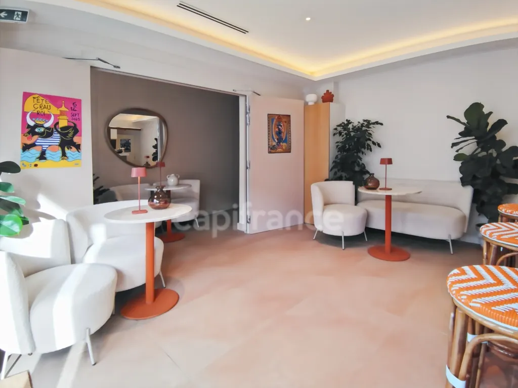 Living Room - Charming Hotel with Beachfront in Le Grau-du-Roi