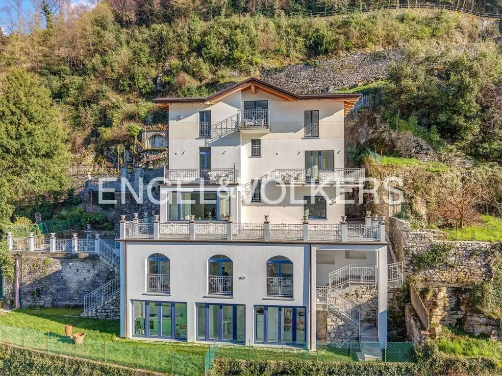 Välivaade - Luxury Villa with Lake Views in Torno, Lombardy