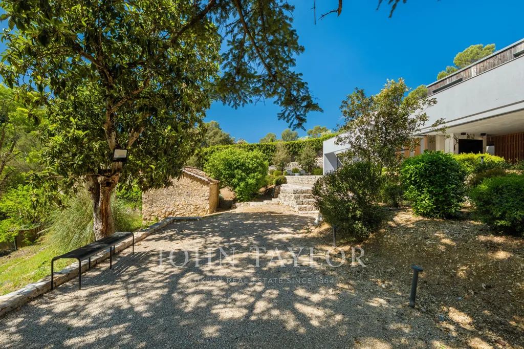 Exterior - Two Villas with Extension Potential near Valbonne