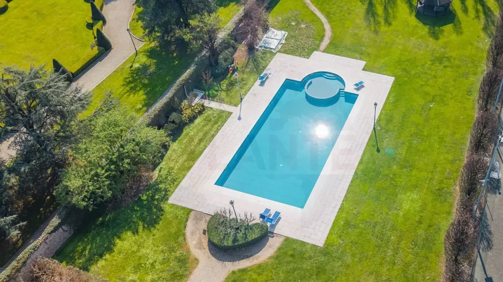 Õhuvaade - Duplex in Exclusive Residence, Castegnato
