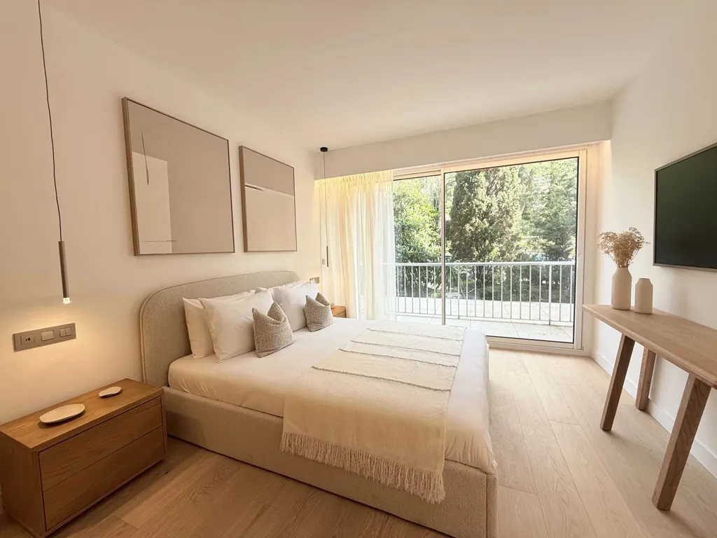 Chambres - Appartement 4 Pièces avec Vue Mer à Cannes
