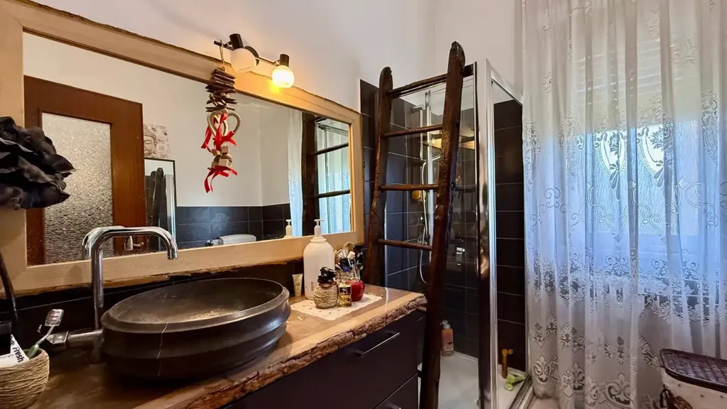 Salles de bain - Apartment with Balcony in Alessandria