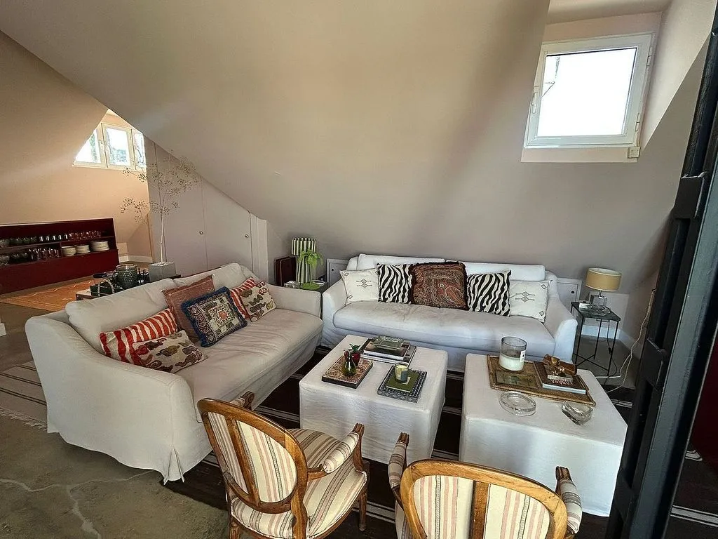 Toad - Bright Loft with Pool in El Viso