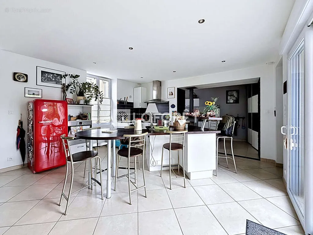 Cuisine - Charming House with Pool in Thouarcé