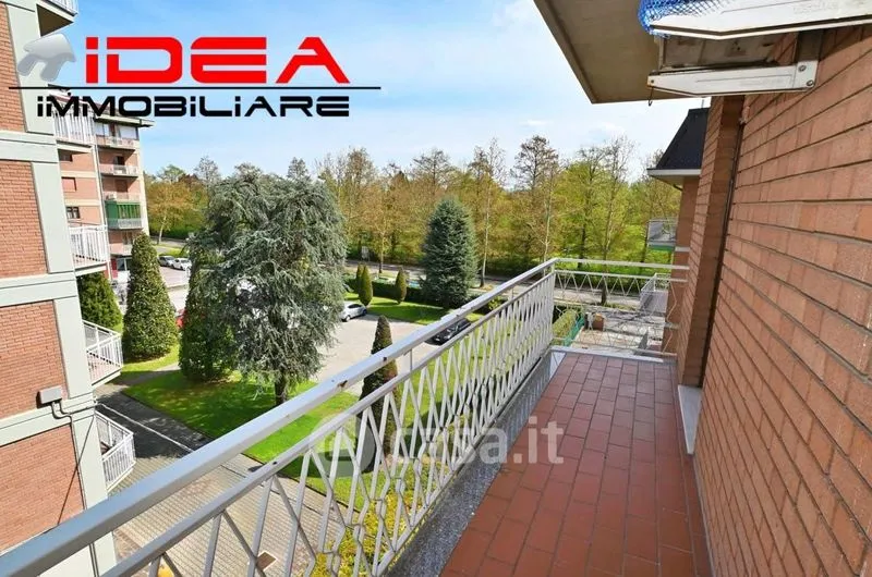 Balcon - Apartment with Balcony in Modena