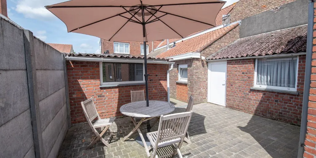 Jardin - Maison à Rénover avec Jardin à Waregem