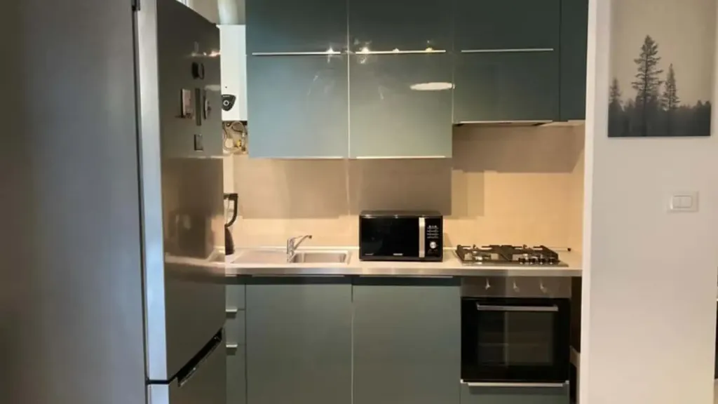 Cuisine - Bright Studio with Balcony in Milan