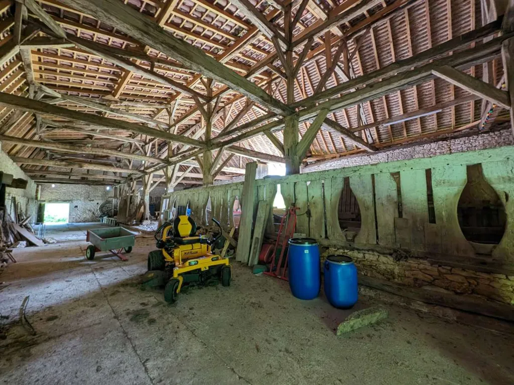 Pièces - Maison Rénovée du 17ème Siècle avec Piscine à Castillonnès