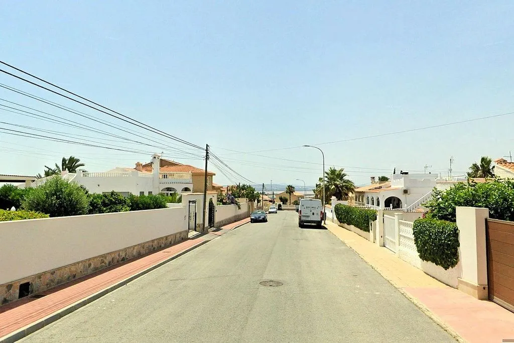 Exterior - Chalet with Pool and Sea View in El Chaparral