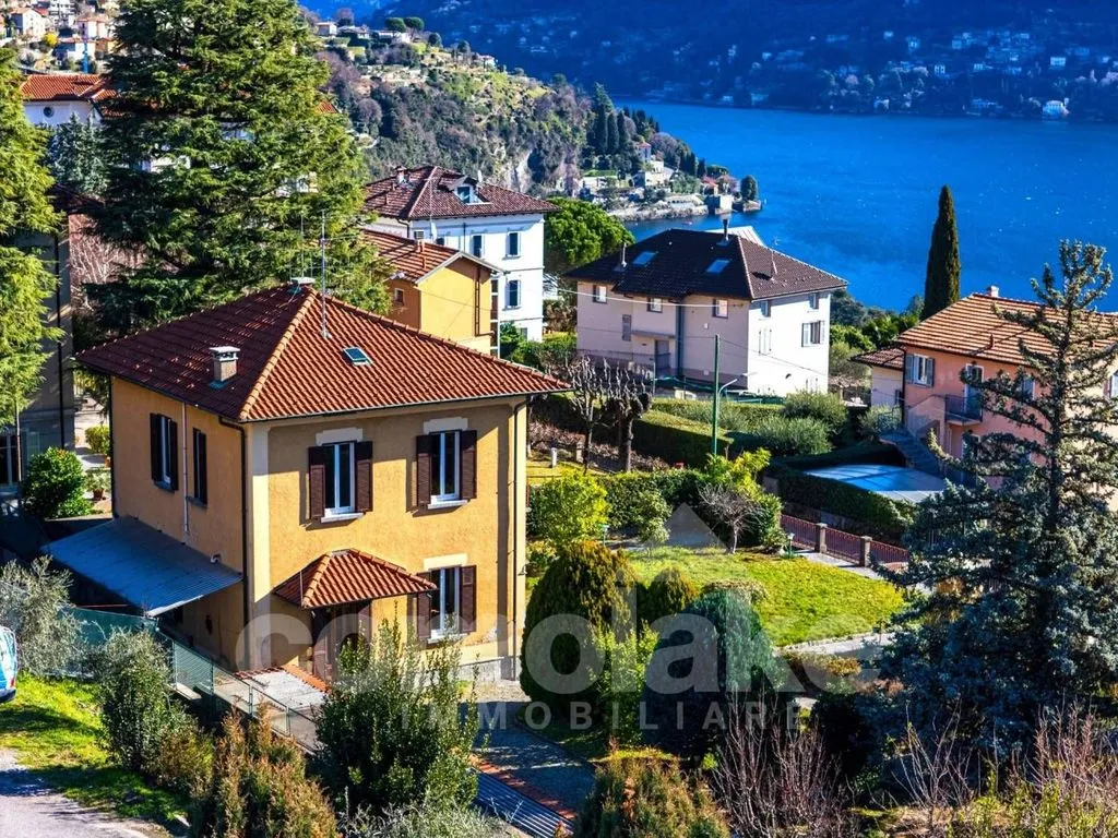 Välivaade - Classic Villa with Garden in Cernobbio