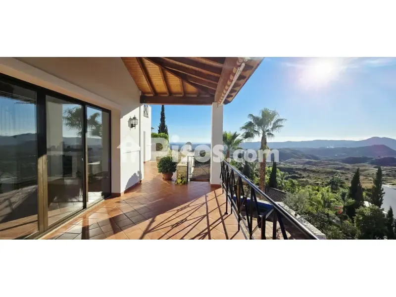 Terrasse - Contemporary Villa with Sea Views in Valtocado