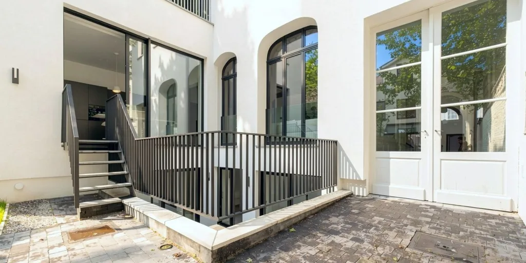 Aed - Charming Duplex in Botanique, Brussels