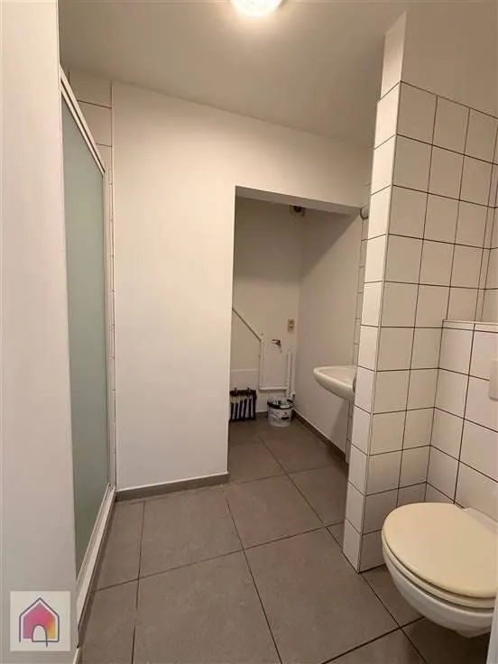 Salles de bain - Studio avec Terrasse Partagée au Centre de Villers-la-Ville