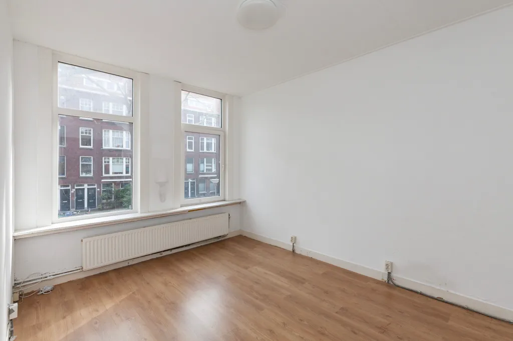 3-toaline korter asukohas Rotterdam