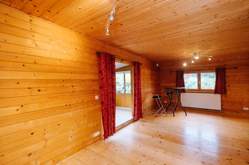 Toad - Chalet with Jacuzzi in Saint-Vith