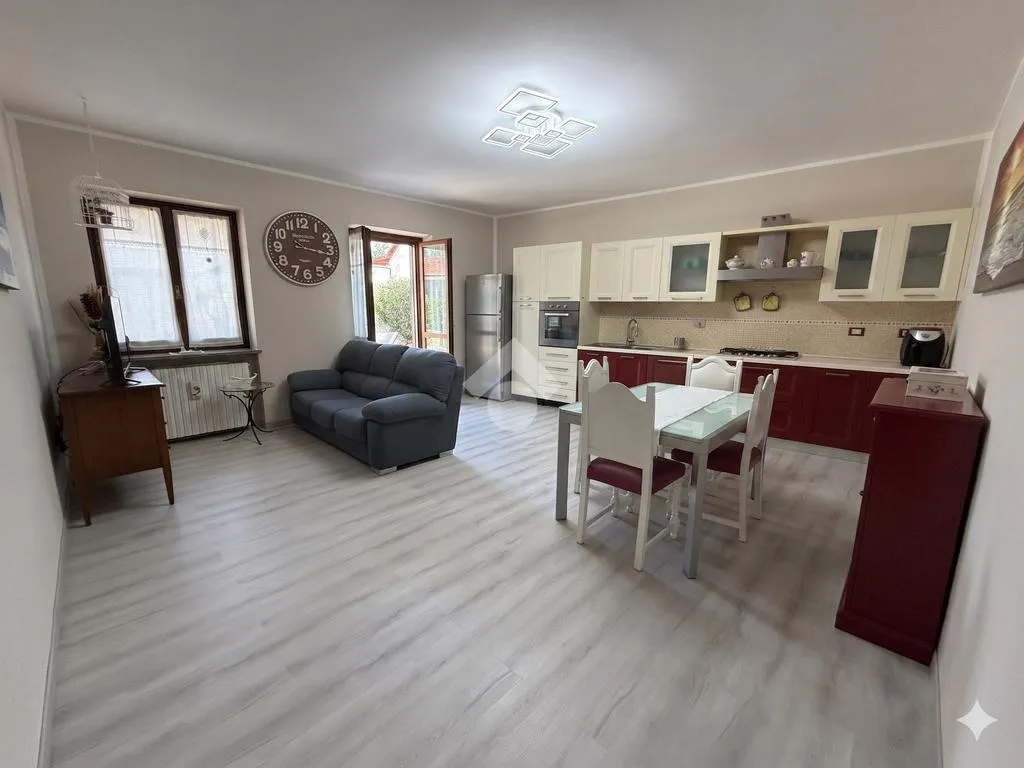 Sala da pranzo - Detached House with Pool in Gastaldi