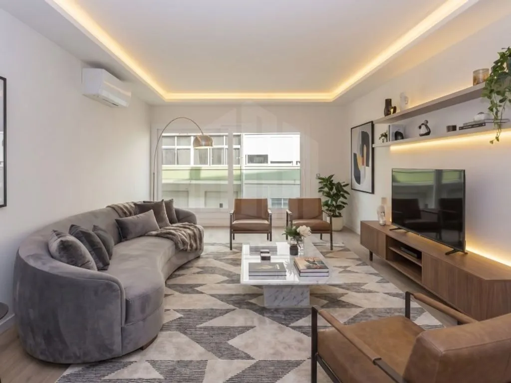 Elutuba - Luxury Penthouse with Bay View in Almada