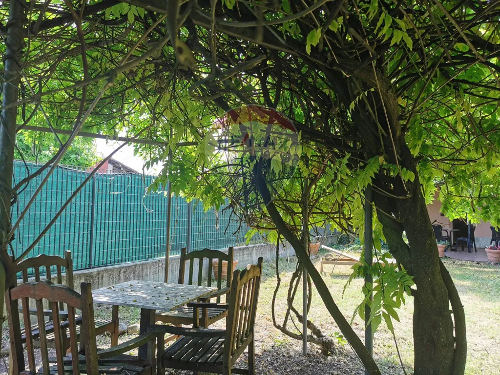Aed - Independent Villa with Garden in Cento