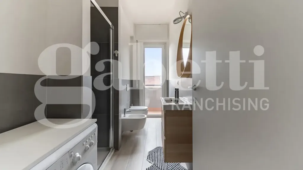 Salles de bain - Modernised Studio with Balcony in Porta Venezia, Milan