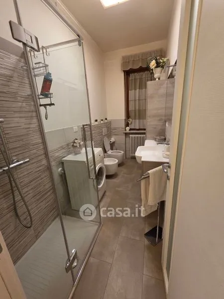Salles de bain - Fully Furnished Flat with Balcony in Cuneo