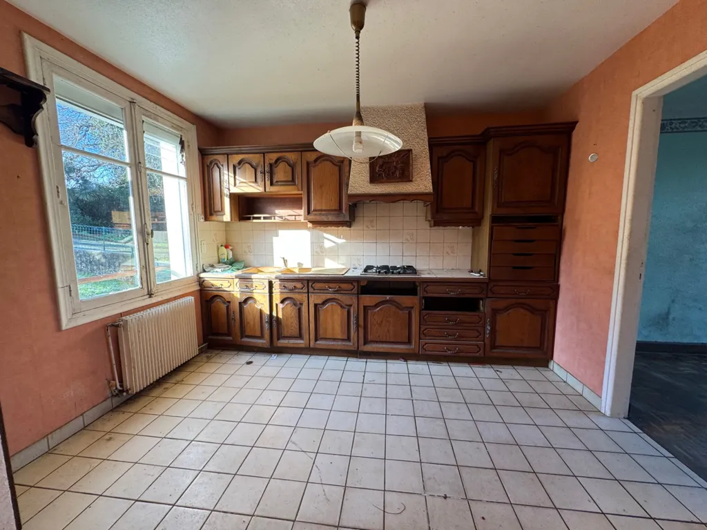 Kitchen - House with Sea View in Le Bono