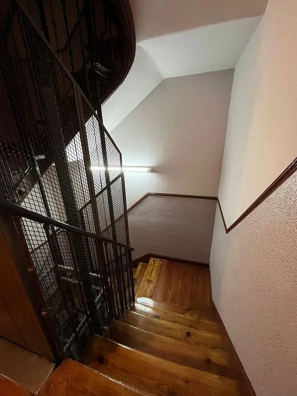 Rooms - Furnished Flat with Balcony in Madrid Centre