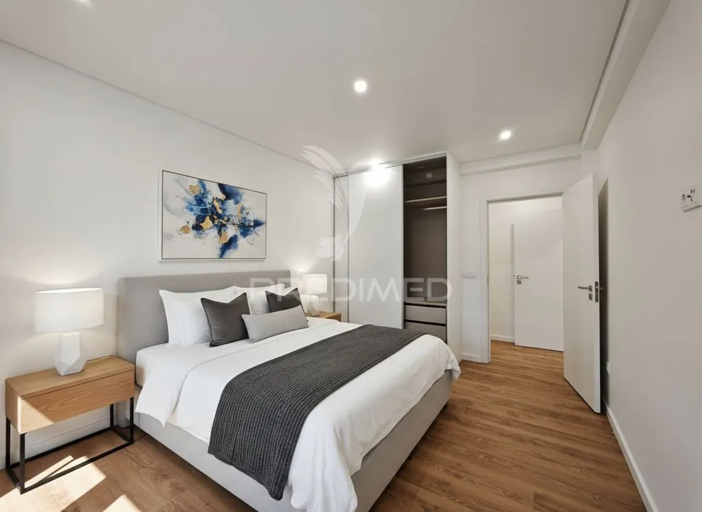 Magamistoad - Remodelled T3 Apartment with Central Location in Coruche