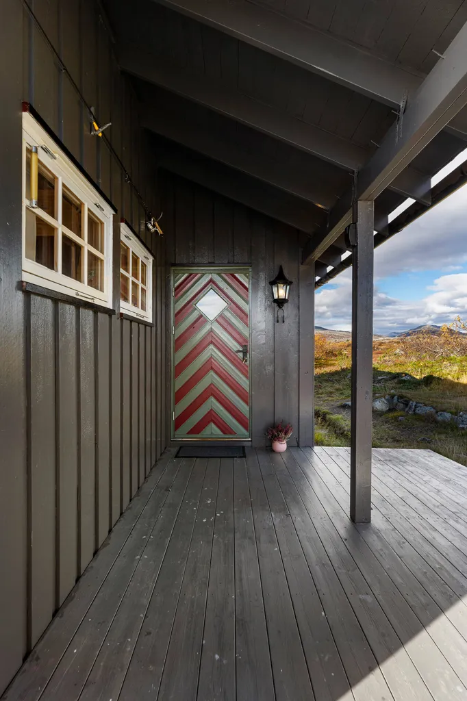 Terrass - Fjord View Cabin in Sunndalsøra