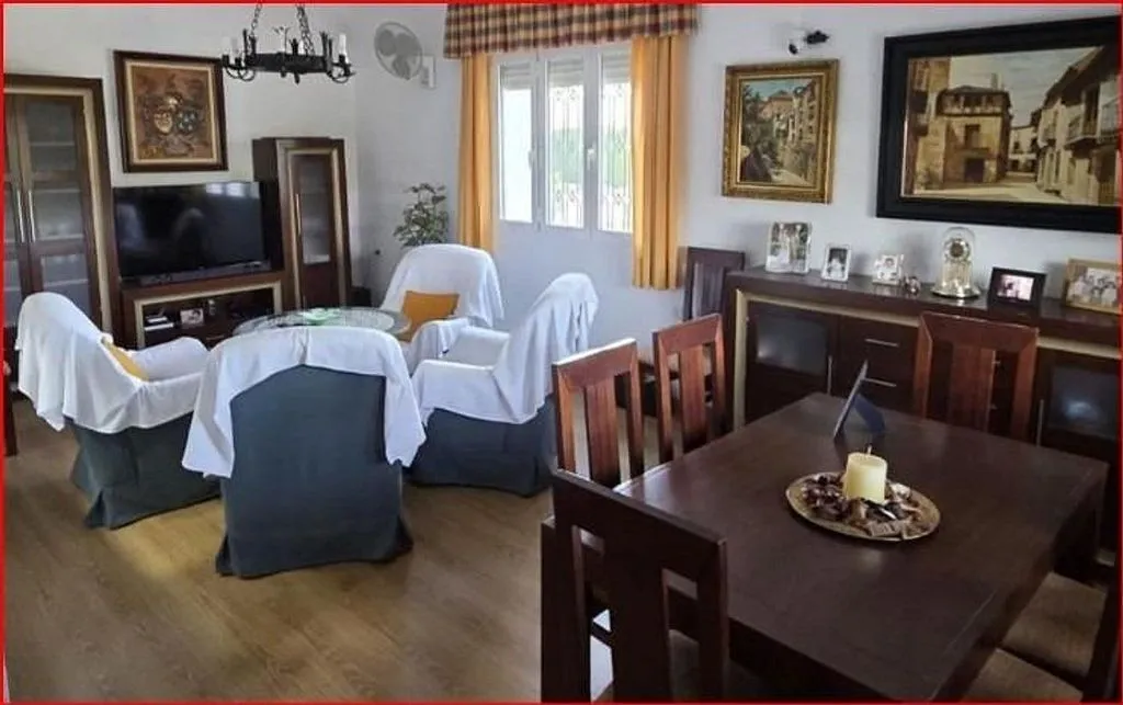 Salle à manger - Chalet with Pool in Alcolea