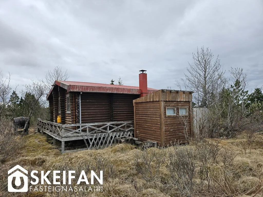 Extérieur - Timber Cabin with Workshop in Hraunborgir