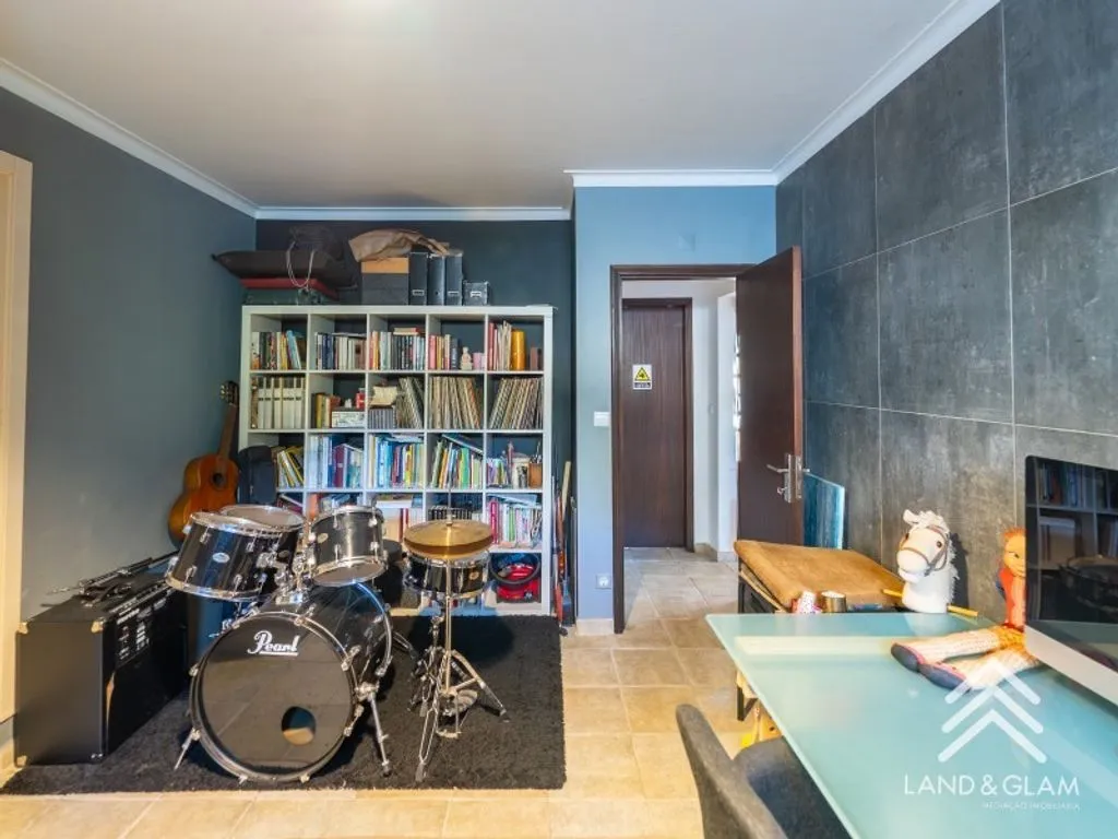 Pièces - Luxury House with Mezzanine in Mafra