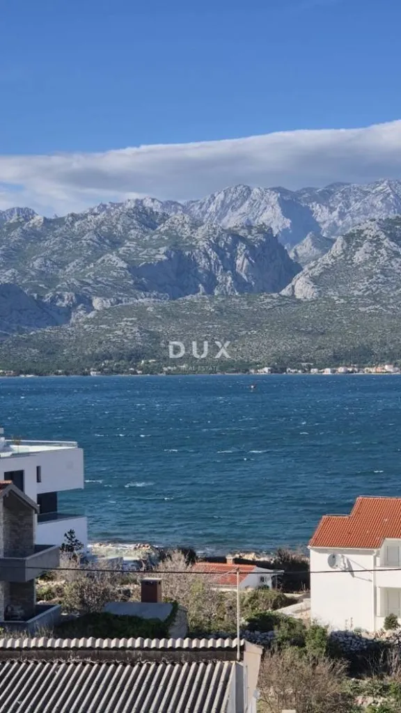Penthouse with Sea View in Vinjerač, Zadar