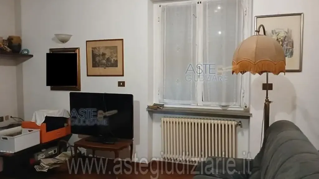 Living Room - Villa with Storage in Leini