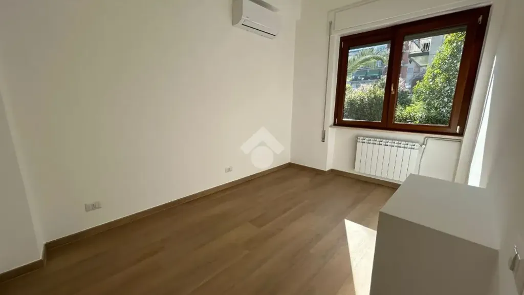 Pièces - Rented Office-Style Flat in Central Cassino