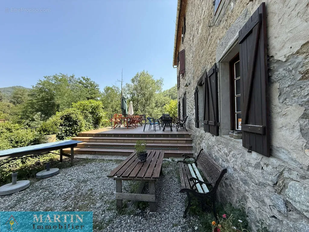 Terrazza - Mas with River Access in Peaceful Hamlet
