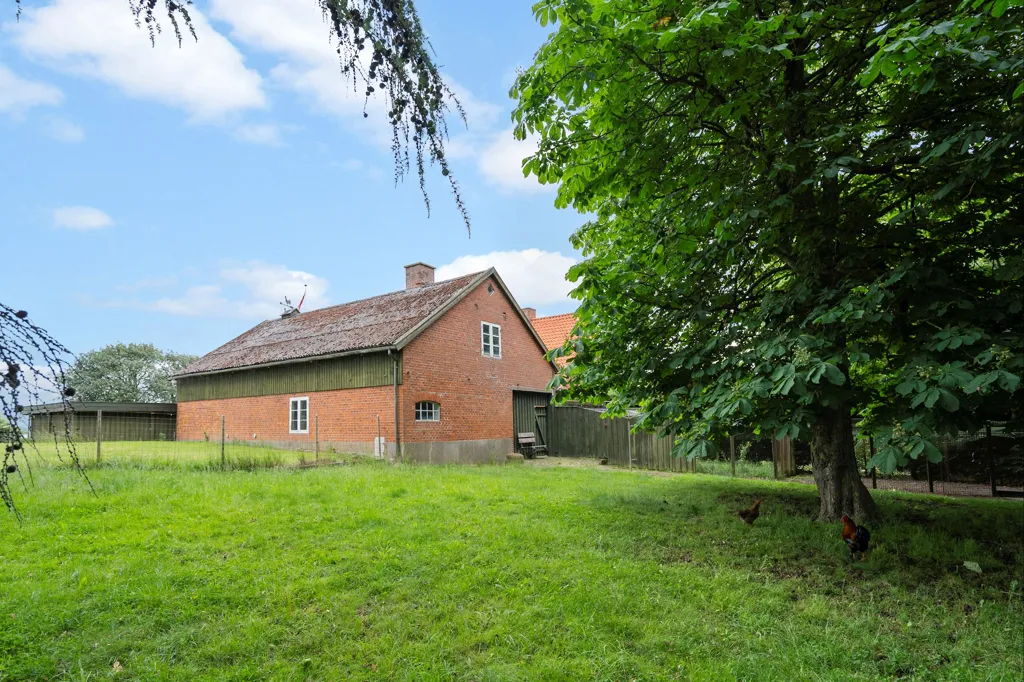 Giardino - Villa with Orchard in Frederiksværk