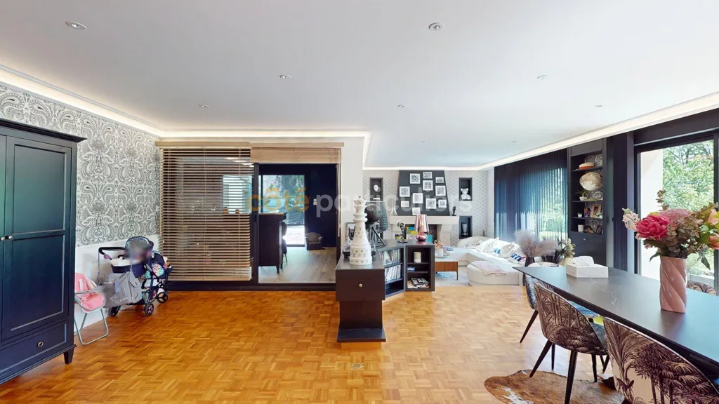 Söögituba - High-End Flat in Saint-Lô Centre
