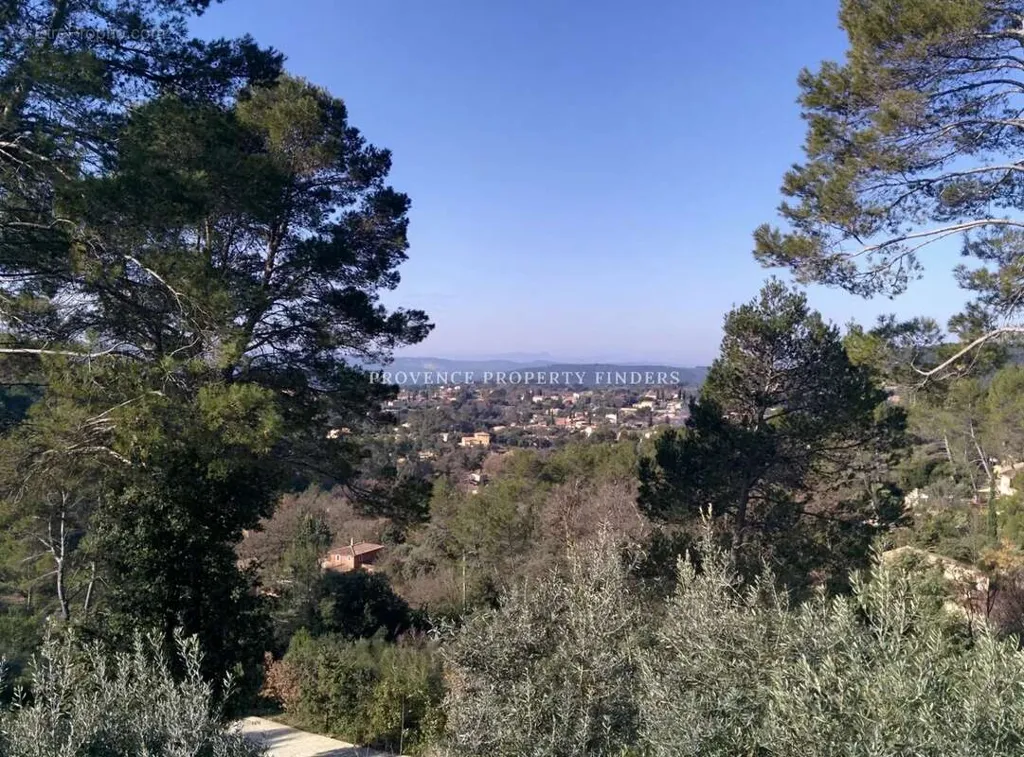 Jardin - Villa Contemporaine avec Vue Panoramique à Lorgues