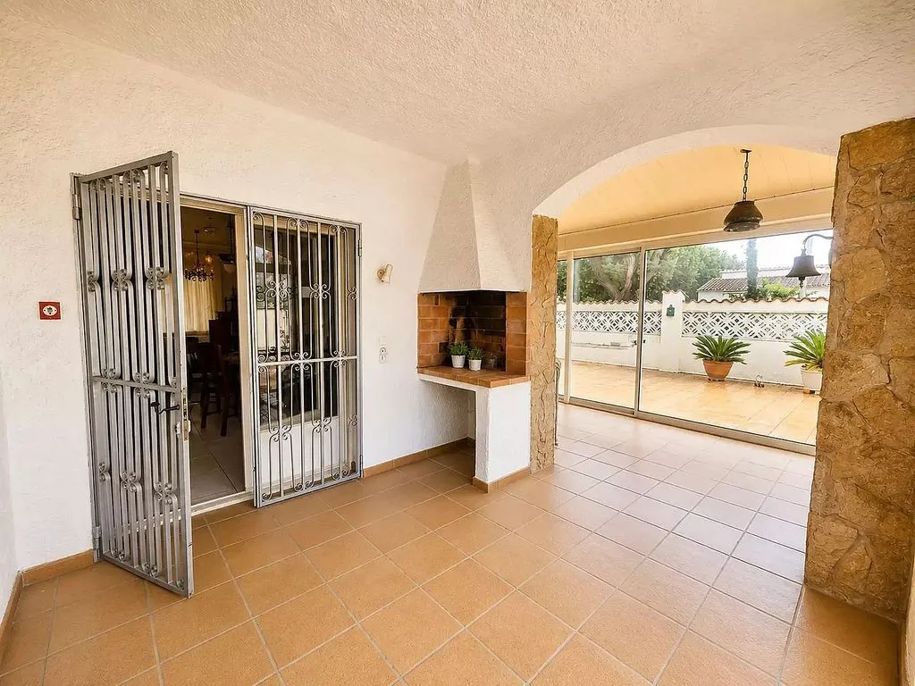 Terrasse - Chalet with Terrace and Garage in Empuriabrava