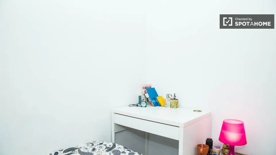 Chambres - Shared Room in Vibrant Raval, Barcelona
