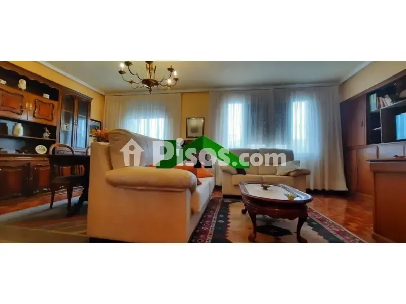 Soggiorno - Student Flat with Balcony in Deusto