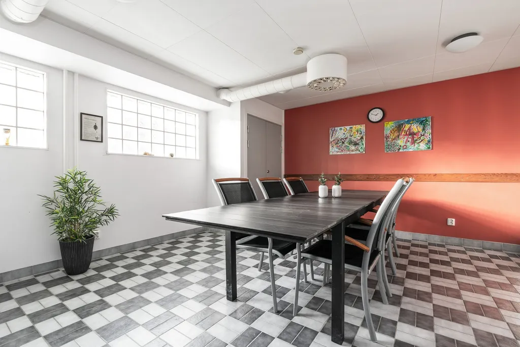 Salle à manger - Bright Apartment with South-Facing Balcony in Bergviken
