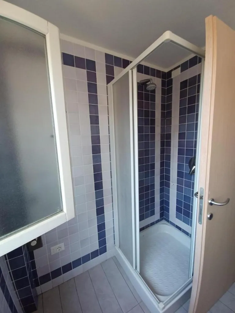 Bagni - Fully Renovated Apartment with Terrace in Vinci
