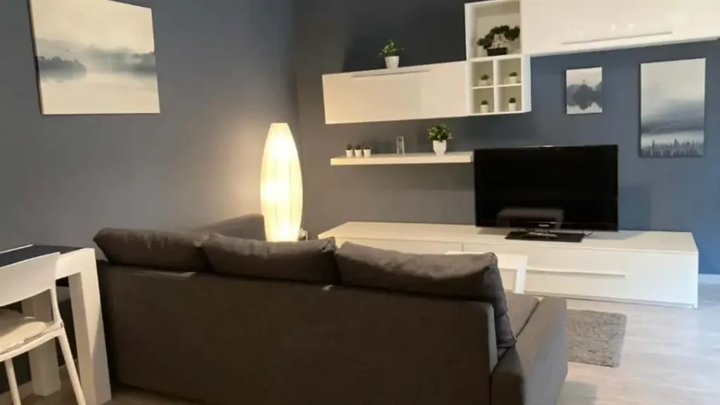 Séjour - Bright Studio with Balcony in Milan