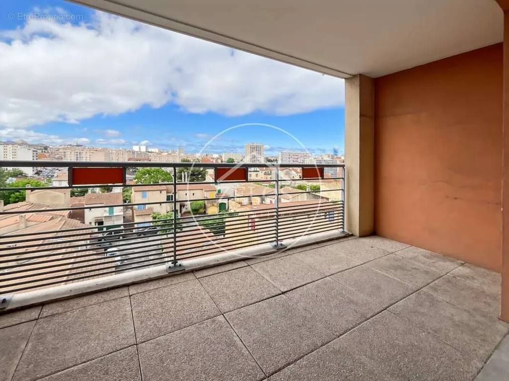 Balcon - Appartement 3 pièces à Marseille-14e